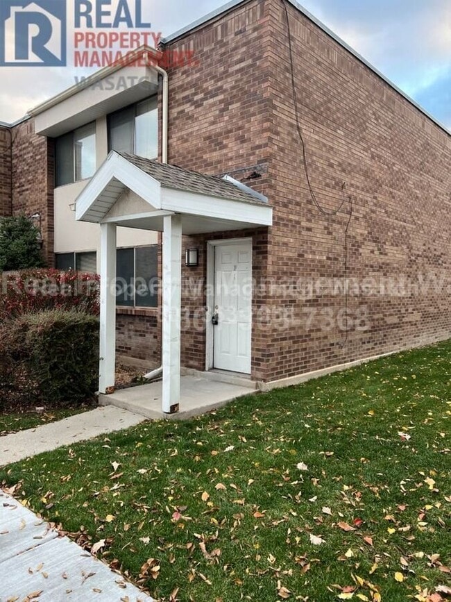 Building Photo - 835 S 835 E Unit #F