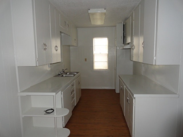 Photo - 301 N C St