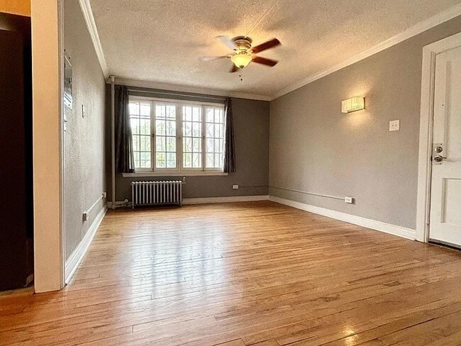 Photo - $500 Off Move-In! Beautiful 2-Bed, 2-Bath ... Unit 4