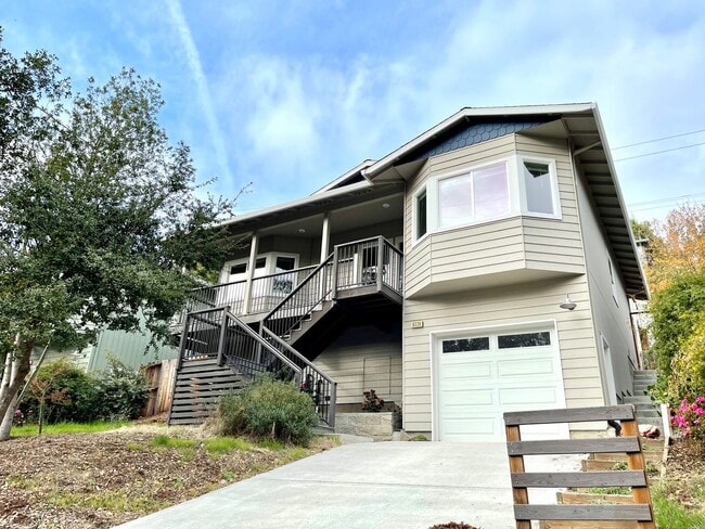 Photo - Three bedroom home with upgrades in Forestville!