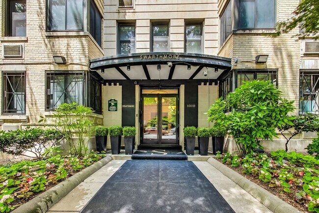 Photo - *COMING SOON* Stylish 1 Bedroom Condo in Foggy Bottom!