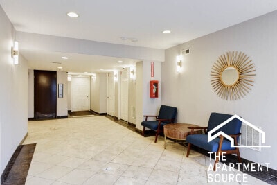 Building Photo - 6954 N Greenview Ave Unit 104 Rental