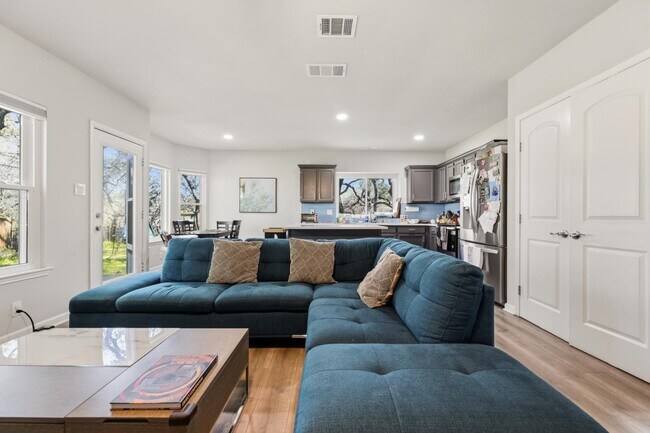 Photo - 2607 Sky Dale Dr