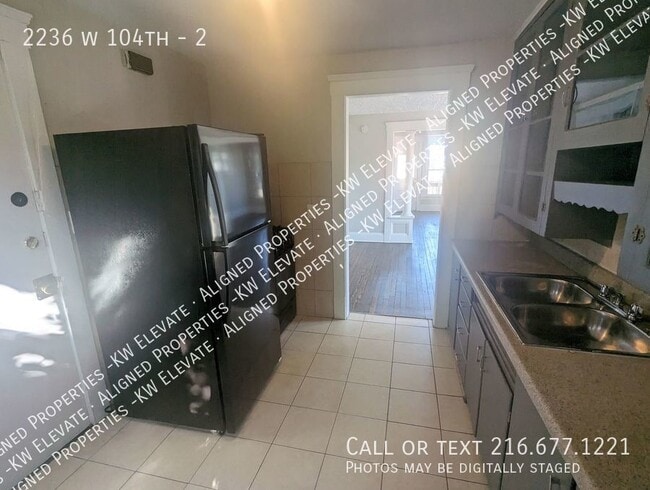 Photo - 2236 w 104th-2 Unidad 2