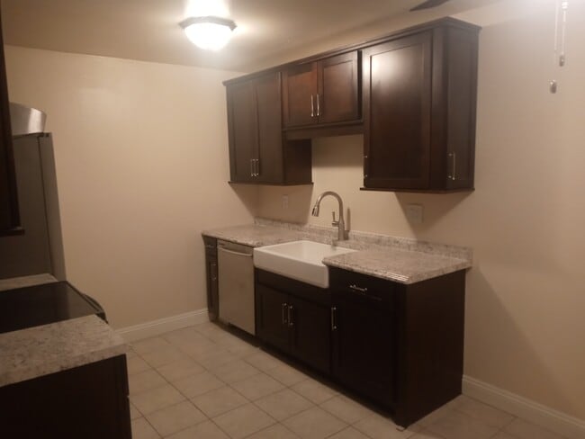 Photo - 237 B St Unit #4