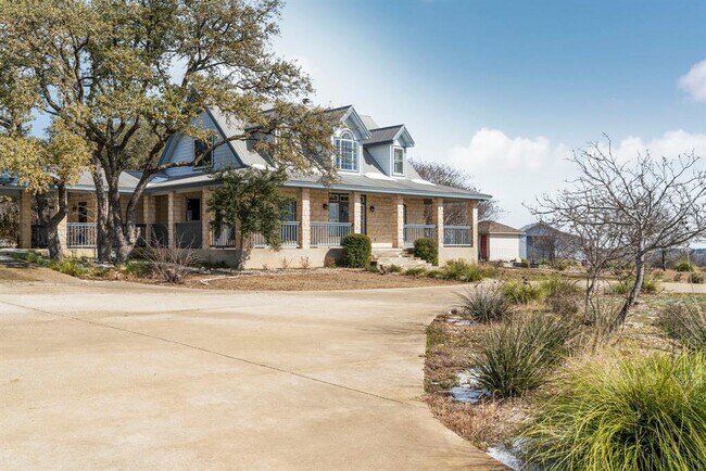 Building Photo - 310 Co Rd 317