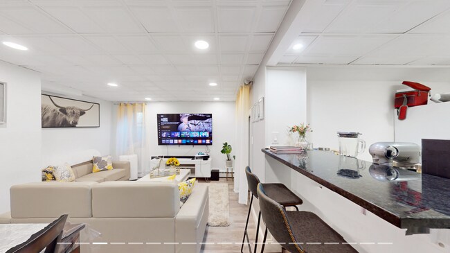 Photo - 16 Glenville Ave Unit P5