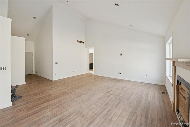 Photo - 4565 Katherina Z Pl