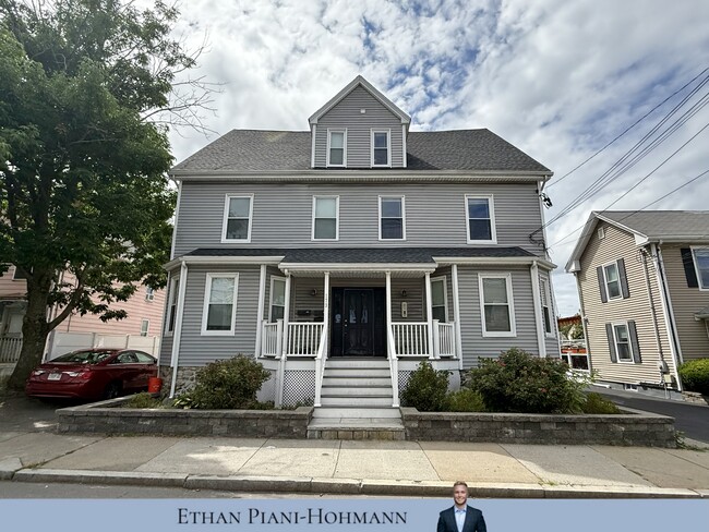 Photo - 173 Newton St Apartment Unit 4