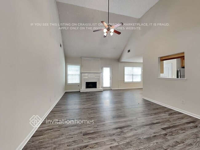 Photo - 307 Peachtree Cir