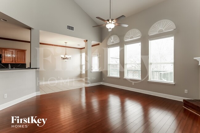 Photo - 20930 Pedregoso Ln