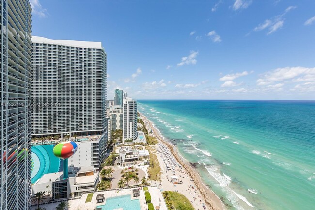 Photo - 1830 S Ocean Dr Unidad 2801