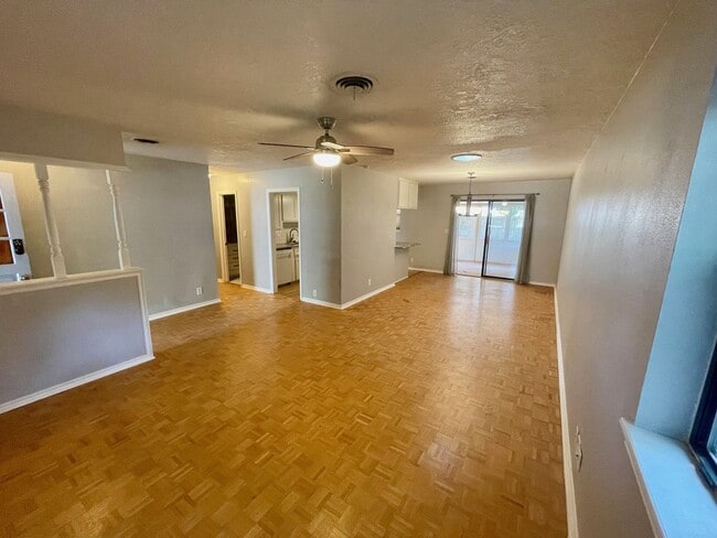 Photo - 1626 Beverly Hills St