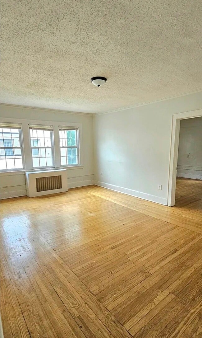 1497 Ella T Grasso Blvd Unit B9