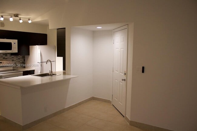 Photo - 2826 S University Dr Unit 3203