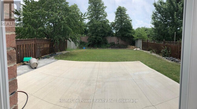 Photo - 14 Sparrow Ct