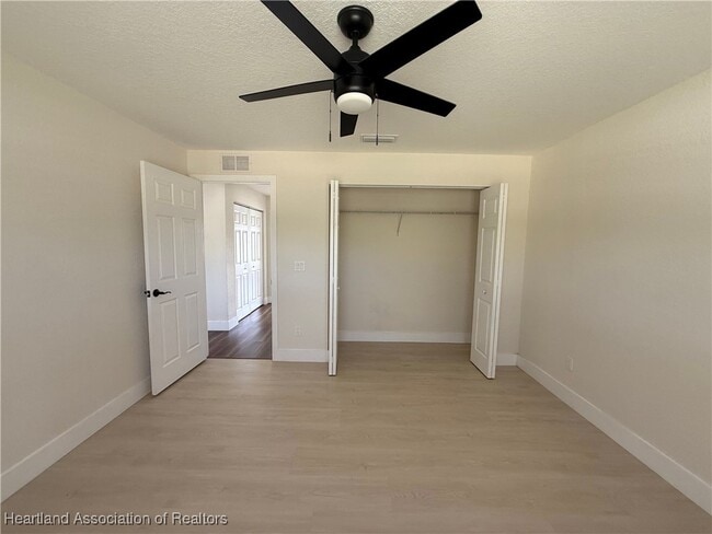 Photo - 91 Hellcat Ct NW