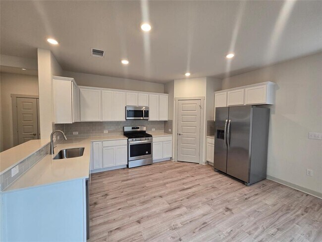 Photo - 2113 Daleside Ln