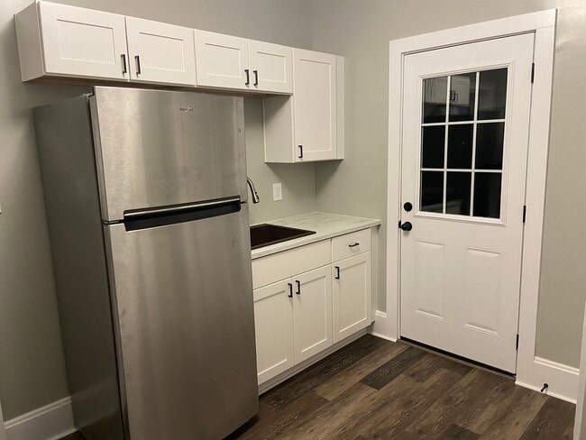 Photo - 2112 Cathedral Ave Unit 2