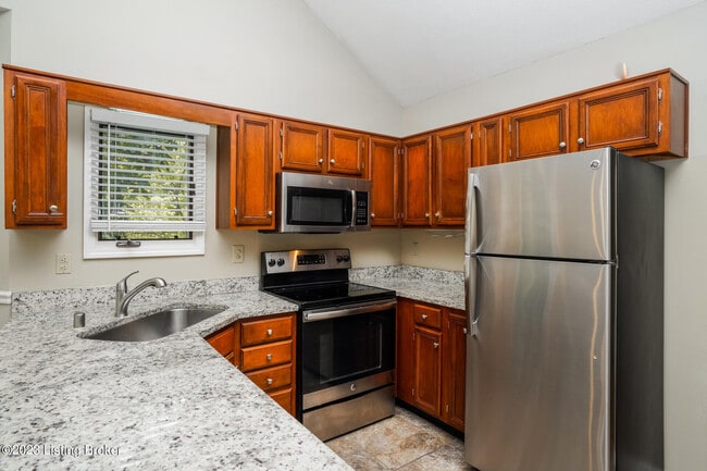 Photo - 10710 Hickory Cove Ct