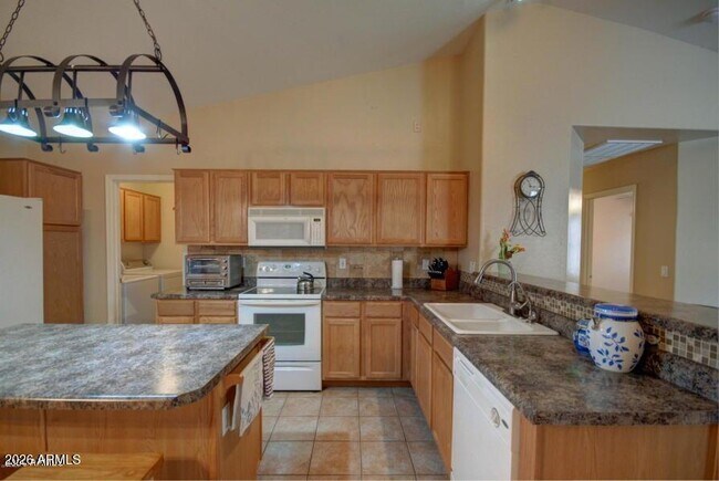 Photo - 46149 W Guilder Ave
