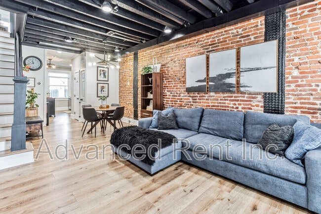 Photo - 3603 Hudson St