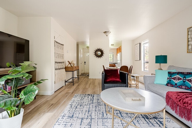 Photo - 5317 189th St SW Unidad GO ID1324824P