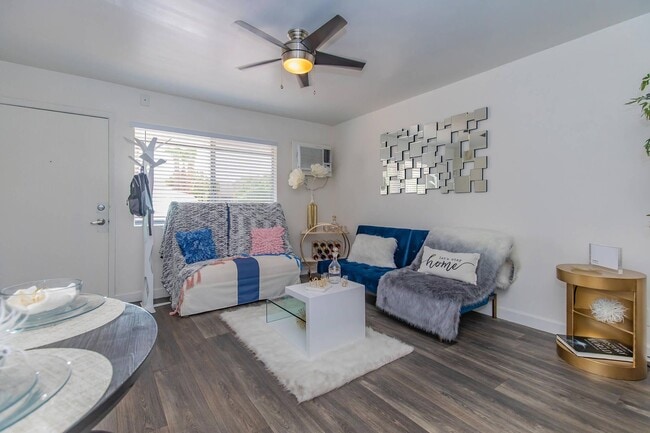 Photo - Studio 710 Apartments