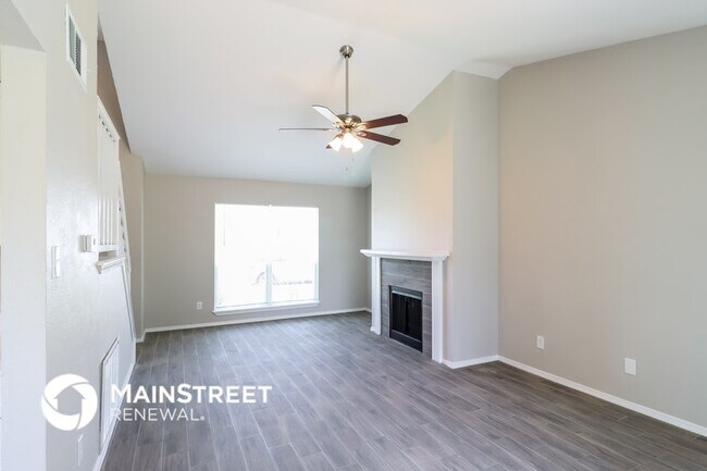 Photo - 1508 Endicott Dr