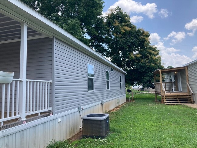 Photo - University Estates 21