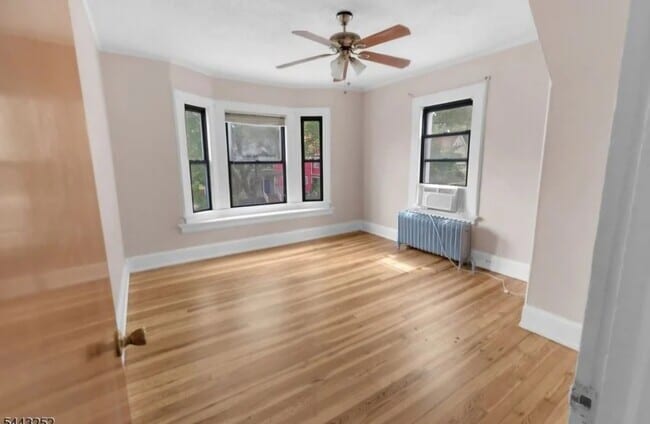 Photo - 558 Argyle Ave Unit 558 Argyle Avenue Fl 2