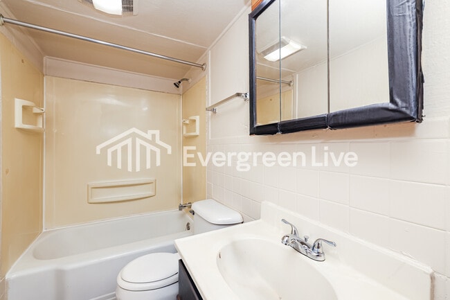 Photo - 1924 Culver Ave