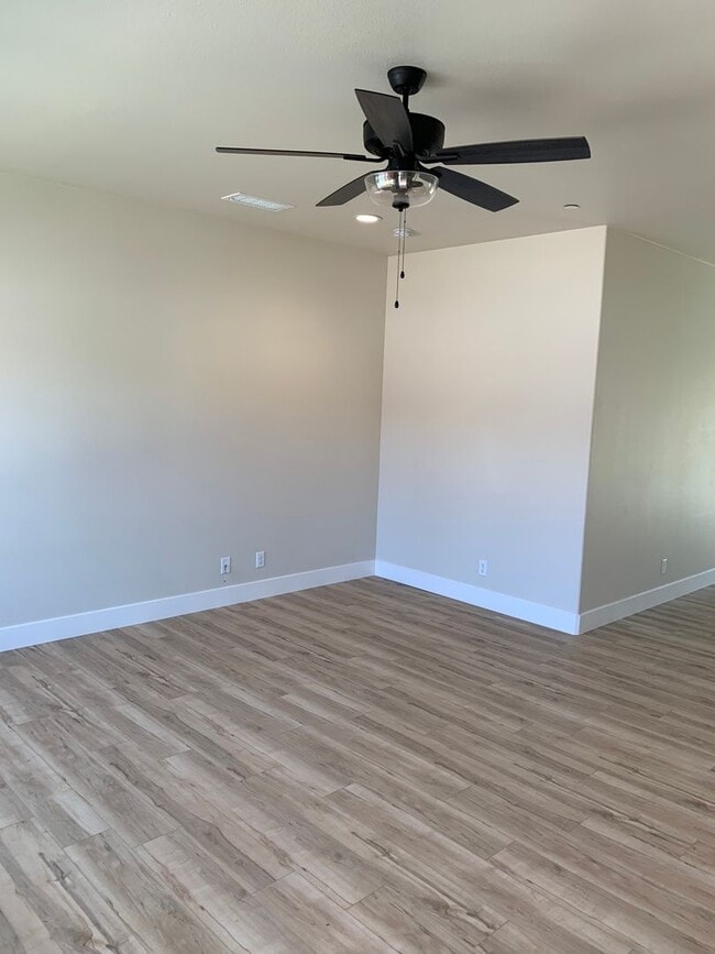 Photo - Newer Home for rent