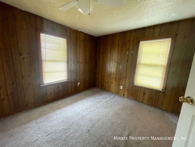 310 SW 42nd Ave Unit C