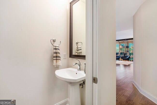 Photo - 270 17th St NW Unit 2610