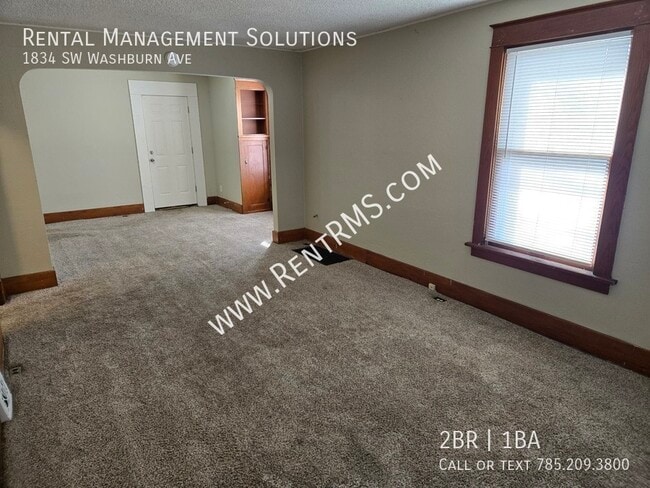 Photo - 1834 SW Washburn Ave