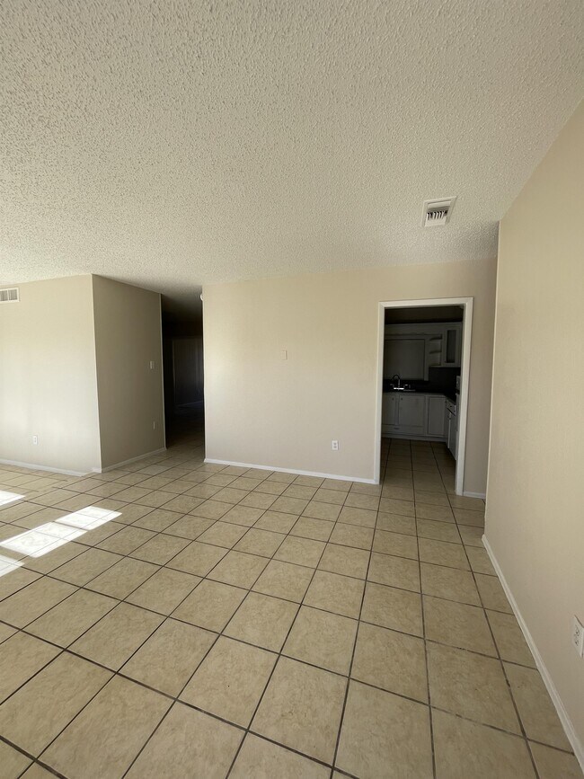 Photo - 4917 Ajax Ct