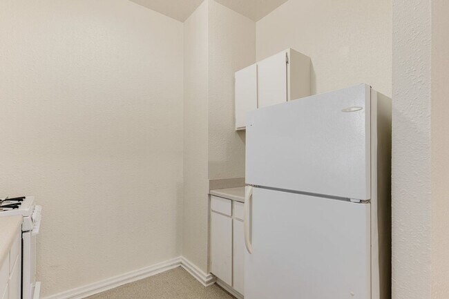 Photo - Edington Court