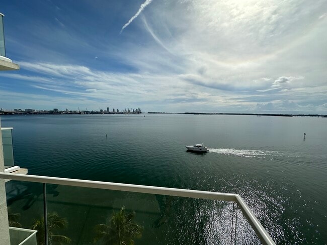 Photo - 800 Claughton Island Dr Unit 805