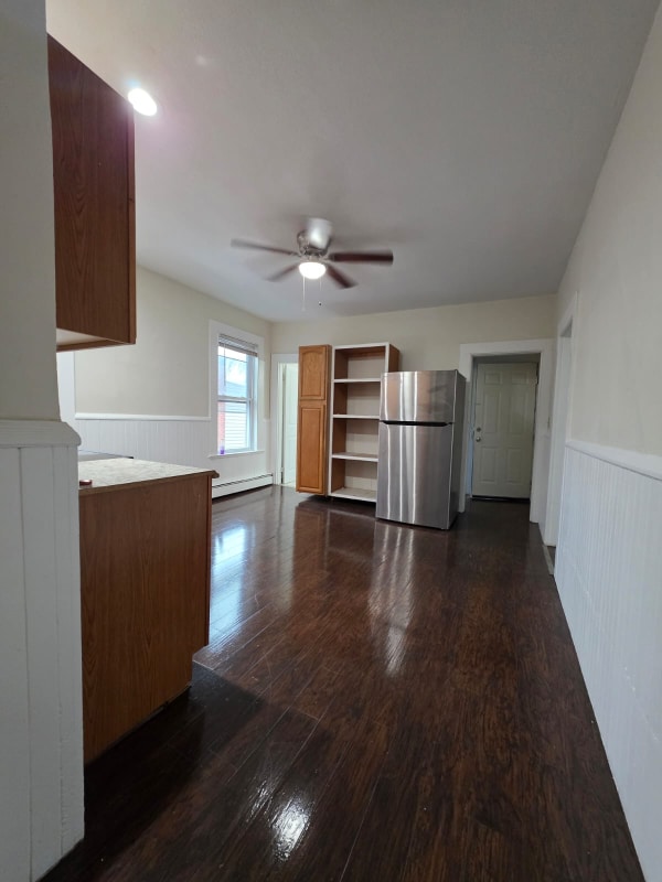 Photo - 25-25 Whitmore St Unit 3rd Floor