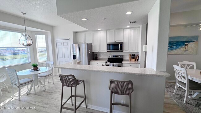 Photo - 6828 Toland Dr Unit 402