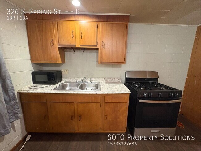 Photo - 326 S Spring St Unit B
