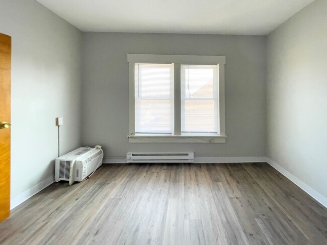 Photo - Studio Apartment for Rent- Prime Location Near Ball State! Unit 06