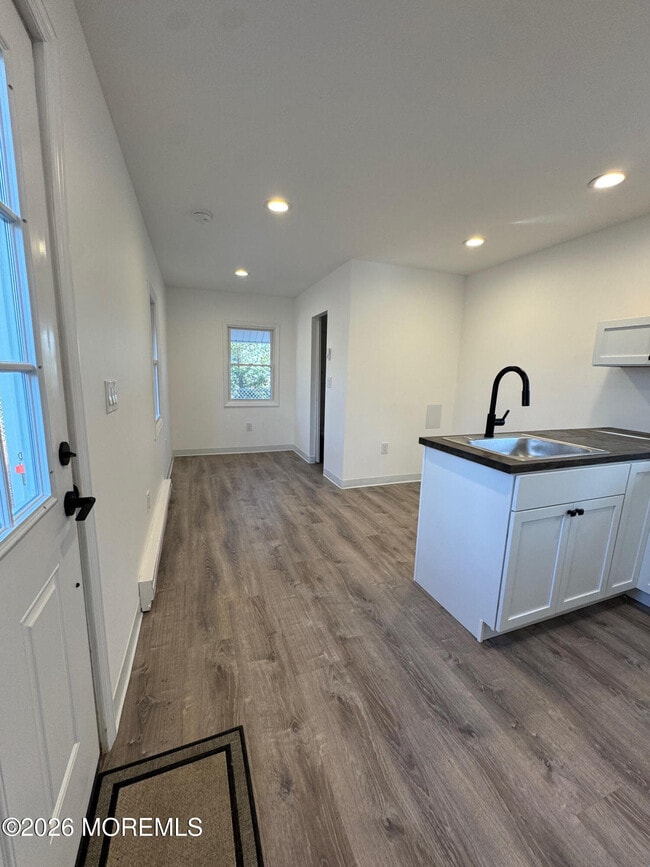 Photo - 945 Linden Ave