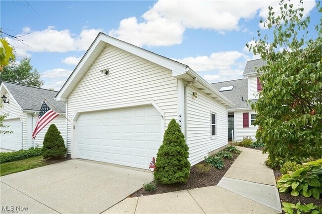 Photo - 6667 Hidden Lake Trail