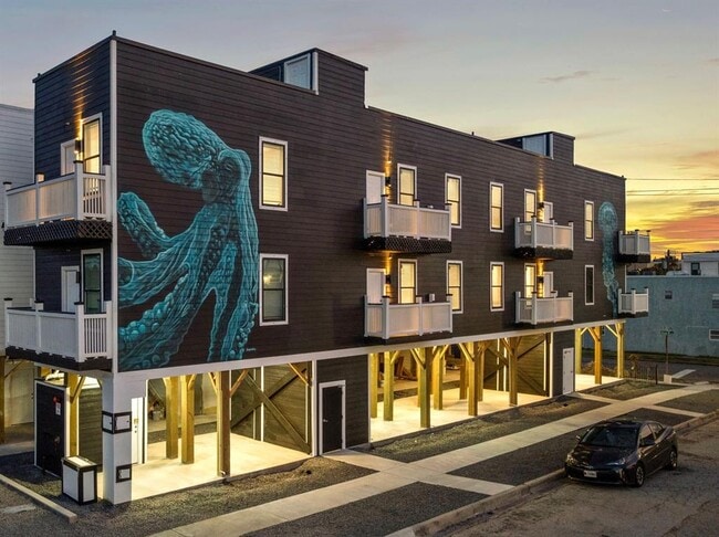 Building Photo - 803 Avenue K Unit F Rental