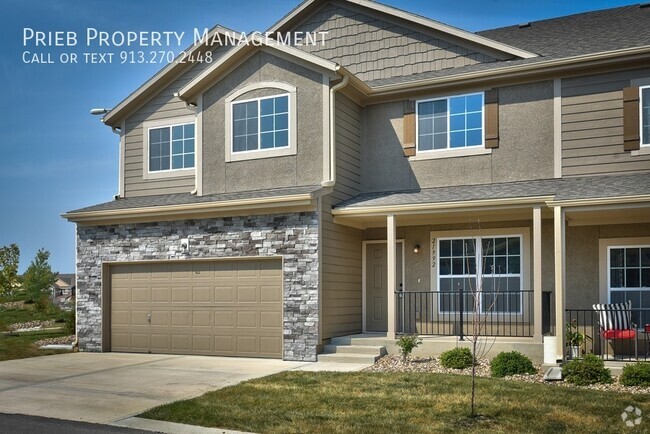 Building Photo - Parkview Townhome - Available NOW