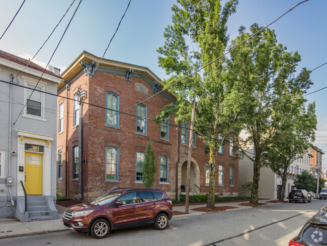 Bayard School Lofts - Bayard School Lofts