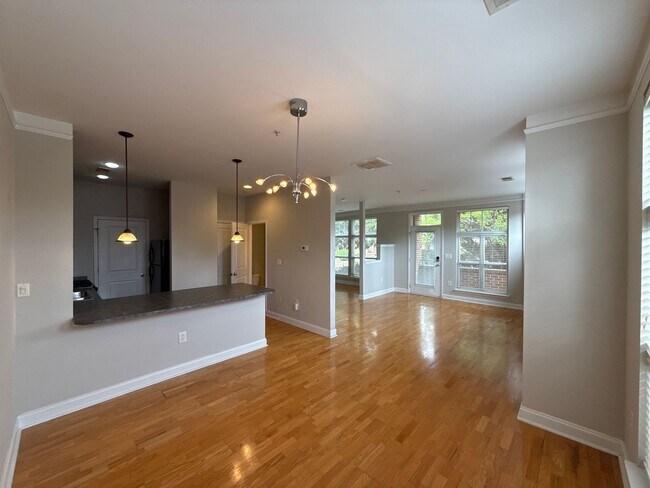 Photo - Elizabeth Townhome - T.R. Lawing Realty Property