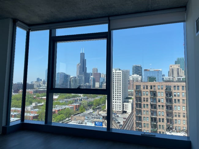 Photo - 1450 S Wabash Ave